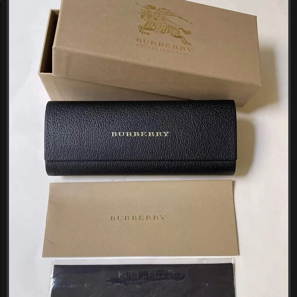 Burberry Authentic Leather Hard Sunglass Eyeglass Case Box Cleaning Cloth Black - Picture 1 of 4